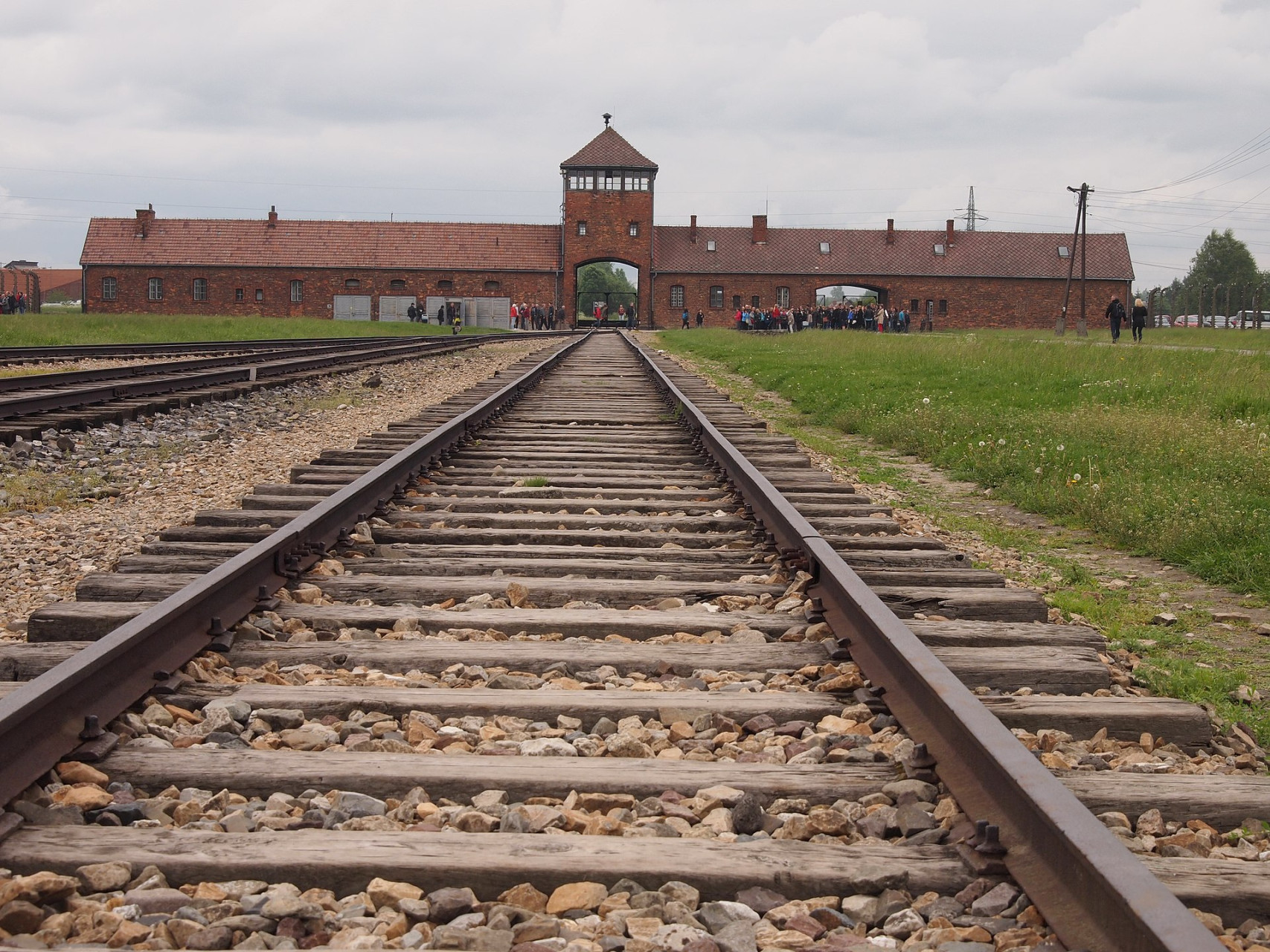main entrance building of auschwitz birkenau oświęcim poland 2014 14