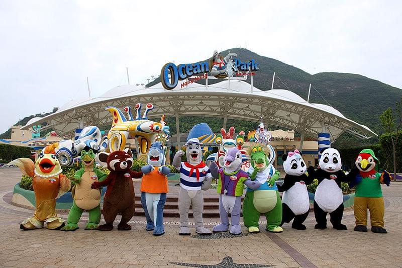 main entrance of ocean park hong kong