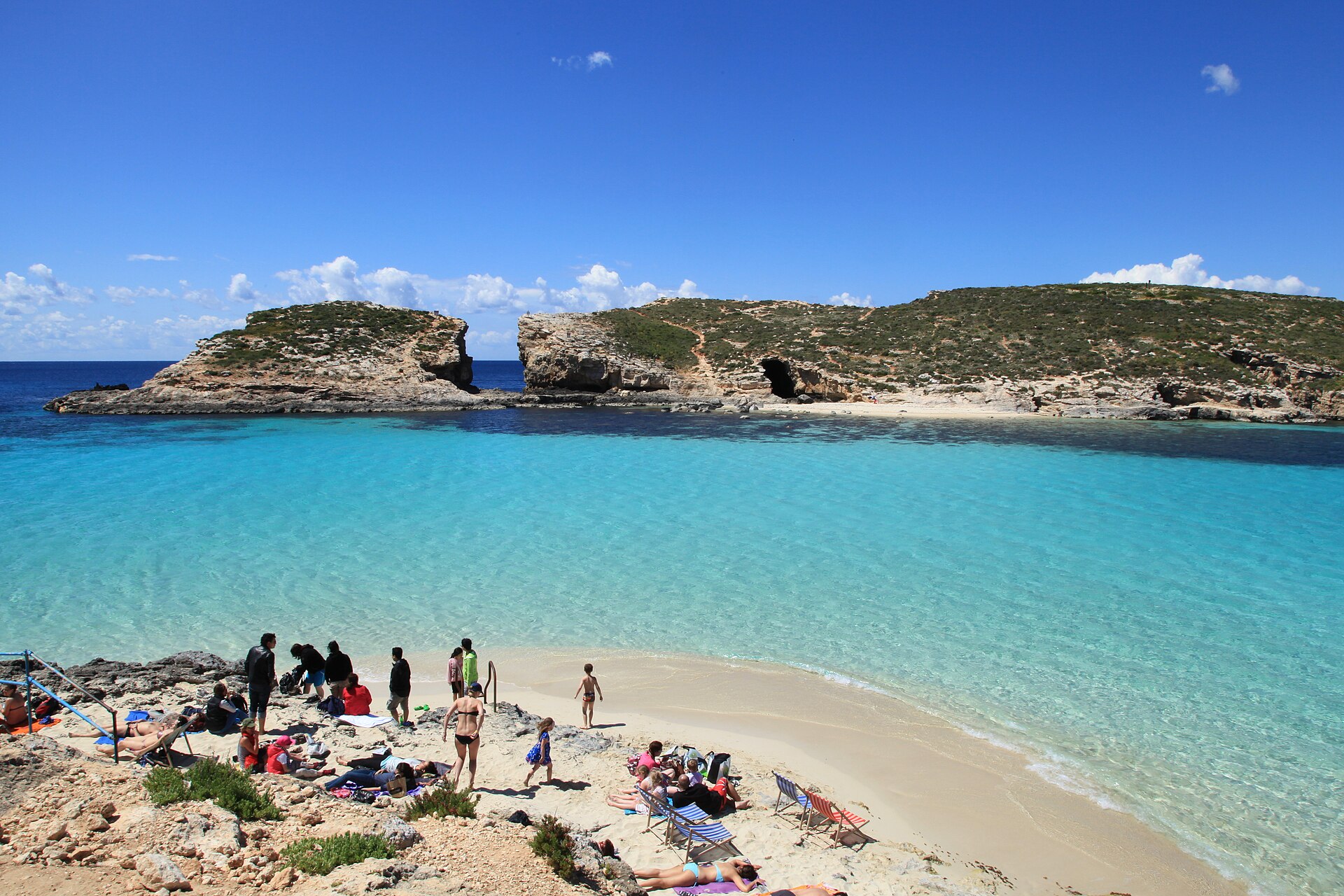 malta ghajnsielem cominotto bluelagoon comino 05ies
