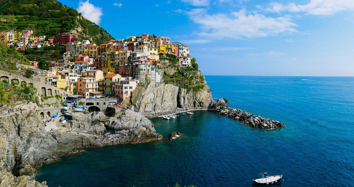 manarola cinque terre italia