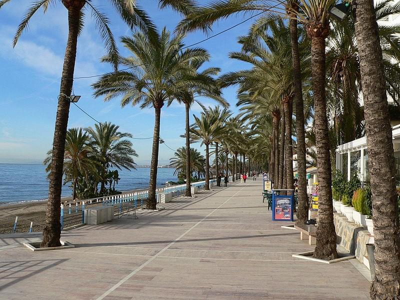 marbella malecon