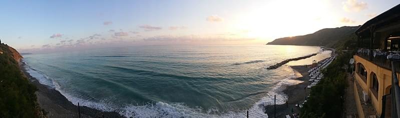 mare a pisciotta panorama