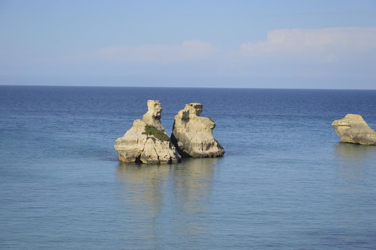 mare due rocce salento