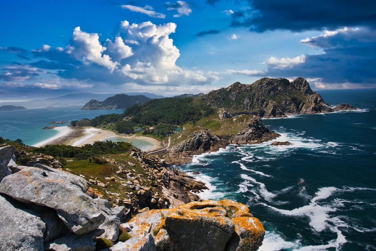 mare spiaggia rocce isola