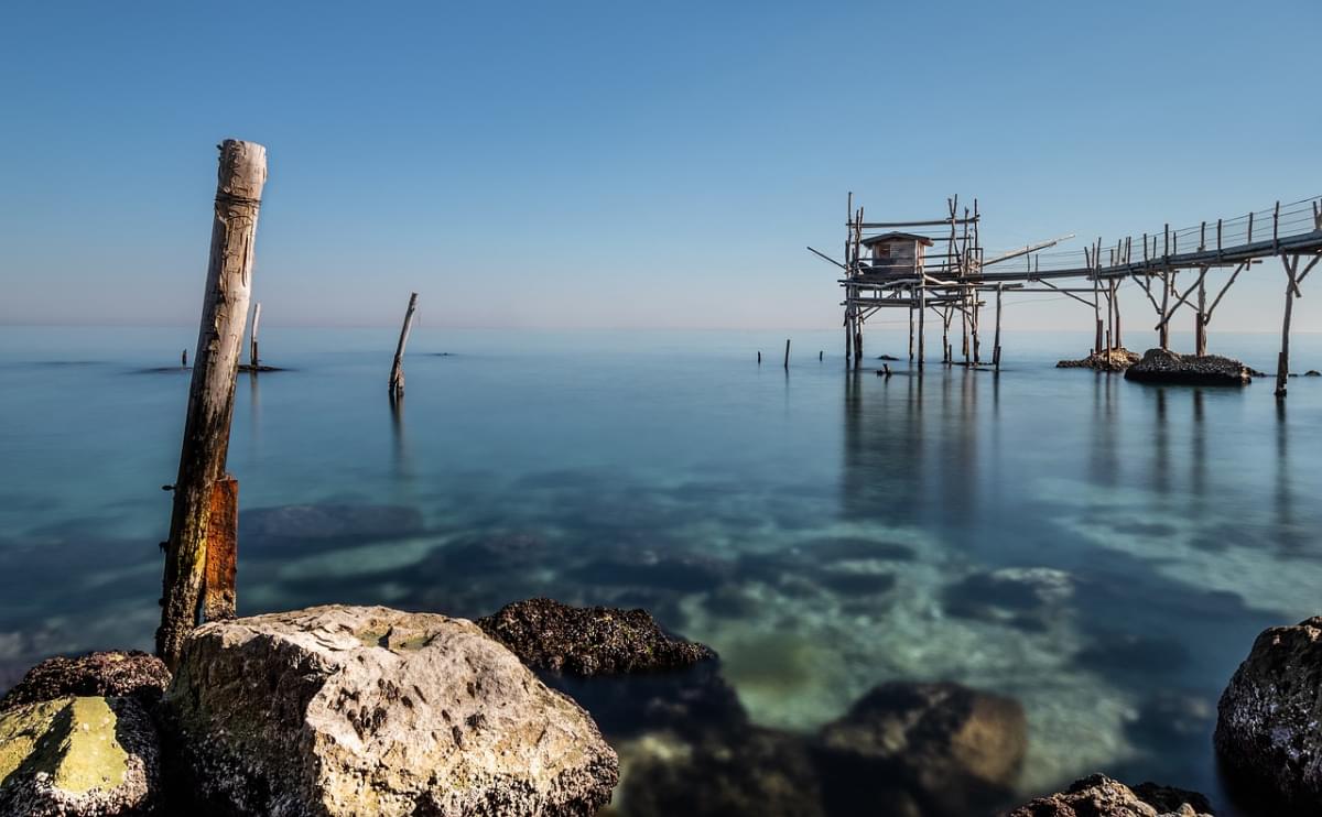 mare trabocco trabocchi abruzzo