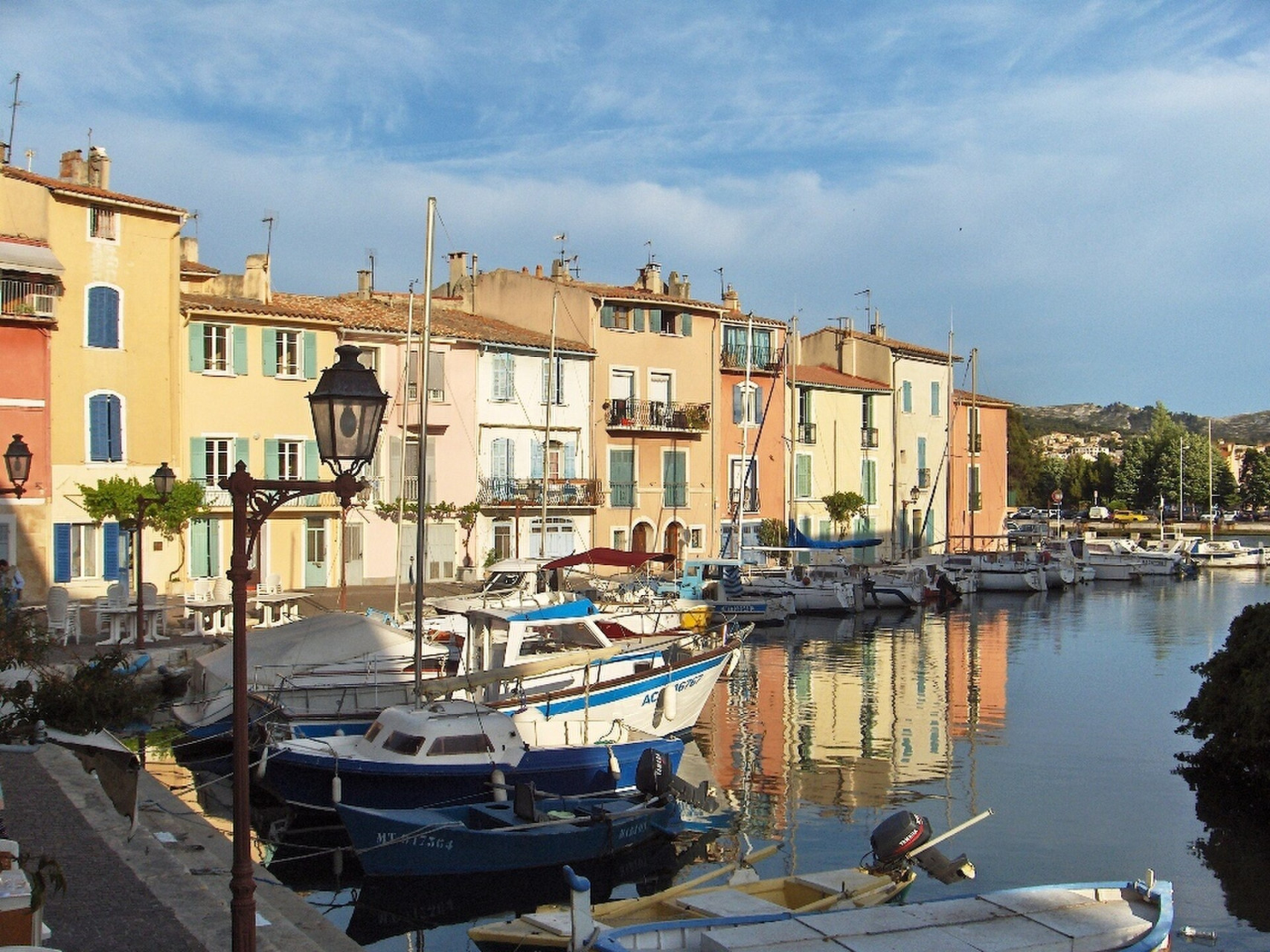martigues — le miroir aux oiseaux quartier de l ile