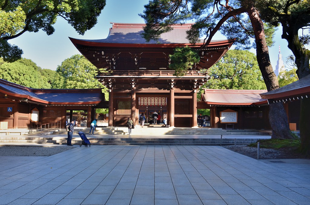 meiji jingu minami shinmon 2018