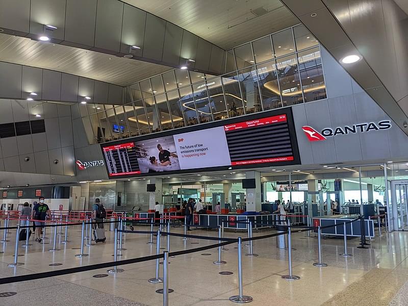 melbourne airport terminal 1 qantas 1