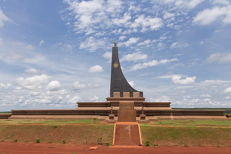 memorial monument kratie province cambodia
