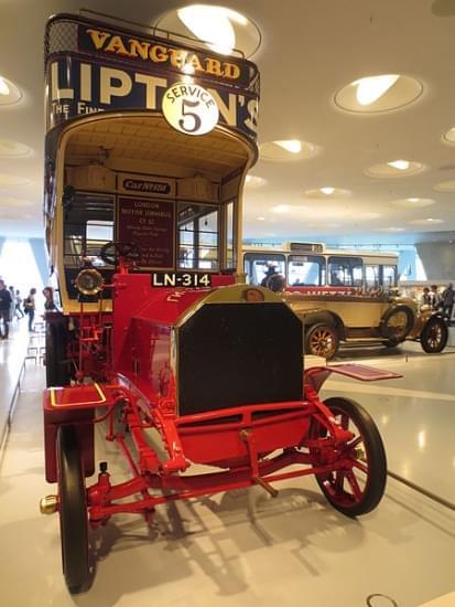 mercedes milnes daimler double decker bus