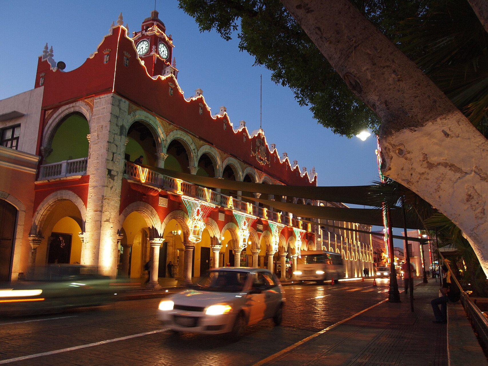meridacityhall