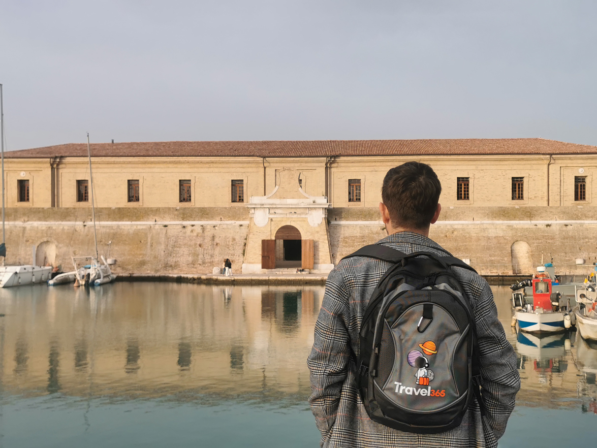 mole vanvitelliana 1 1