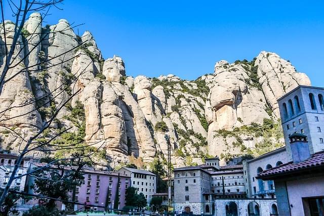 monastero montserrat montagna barcellona