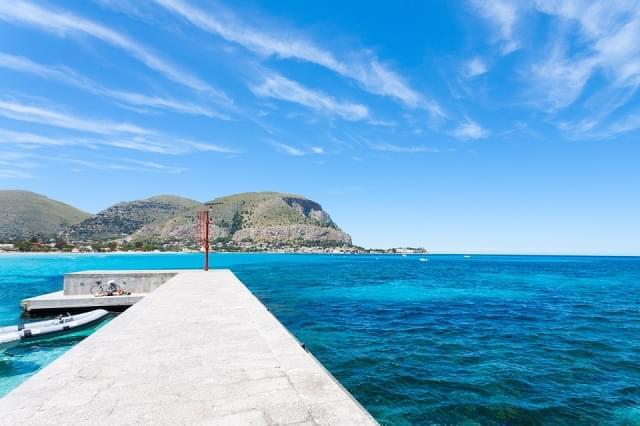 mondello palermo molo mare