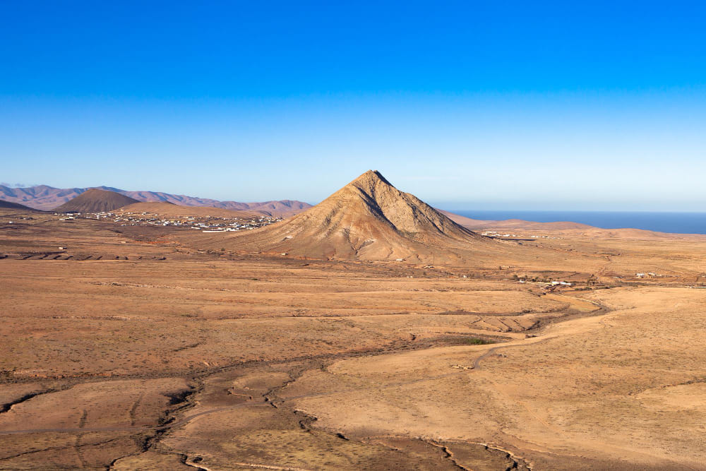 montagna magica di tindaya fuerteventura isole canarie spagna