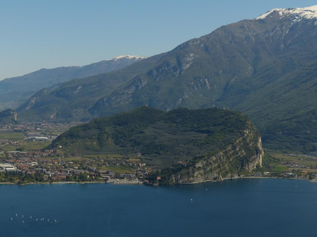 Monte Brione Garda Montagna Italia