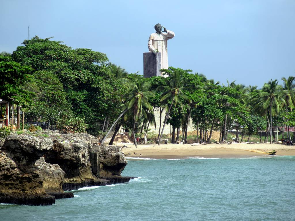 monumento de fray anton de montesinos
