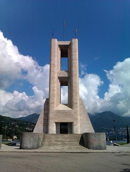 monumento dei caduti como