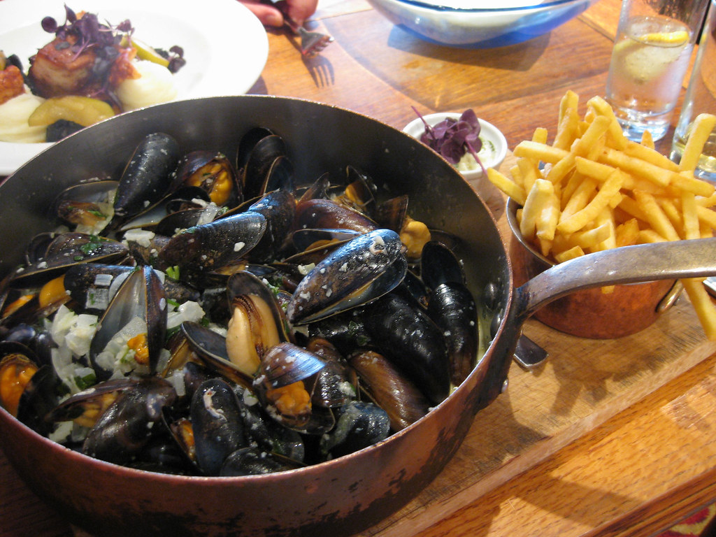 moules frites at greens of whitby