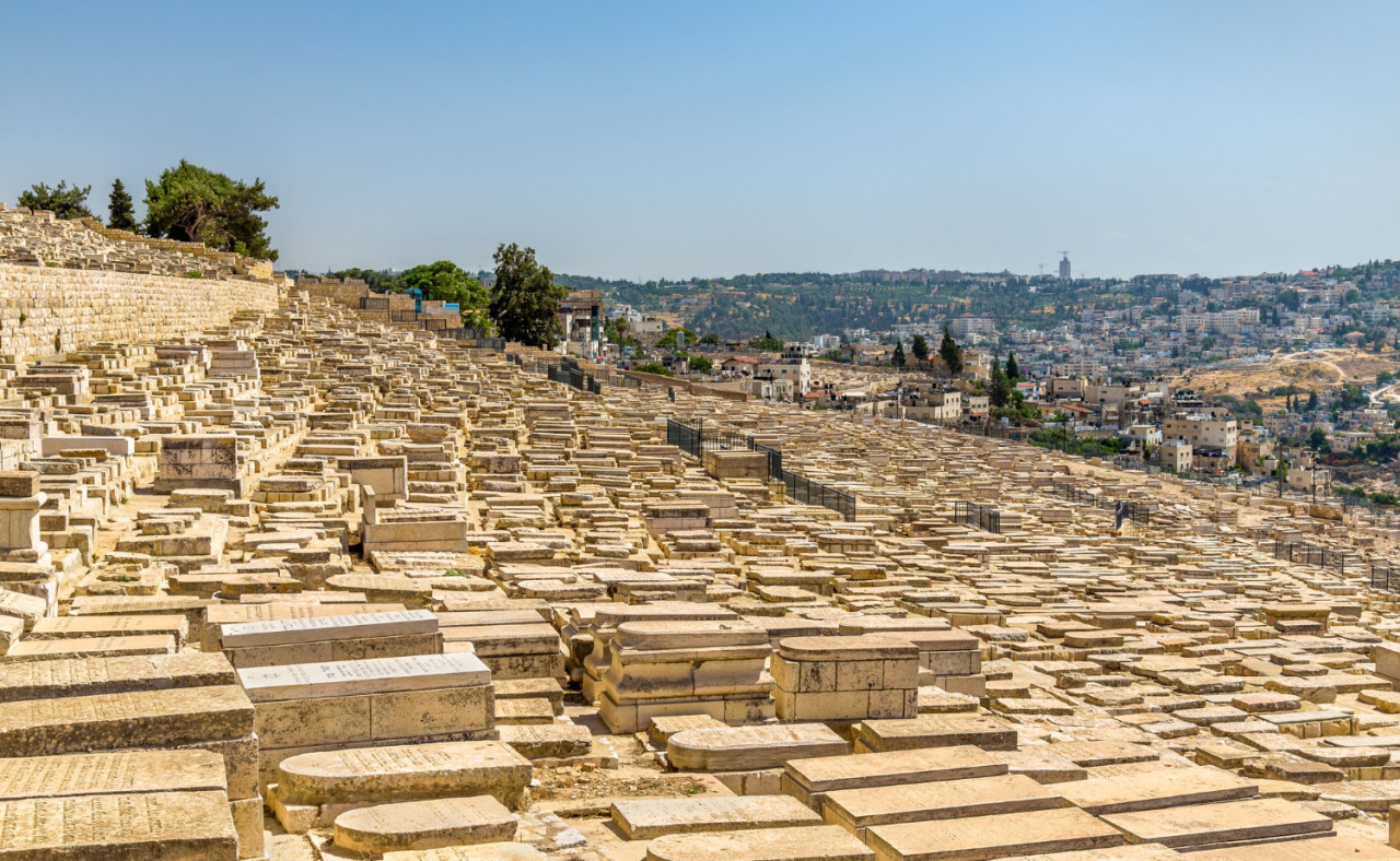 mount olives jewish cemetery jerusalem israel