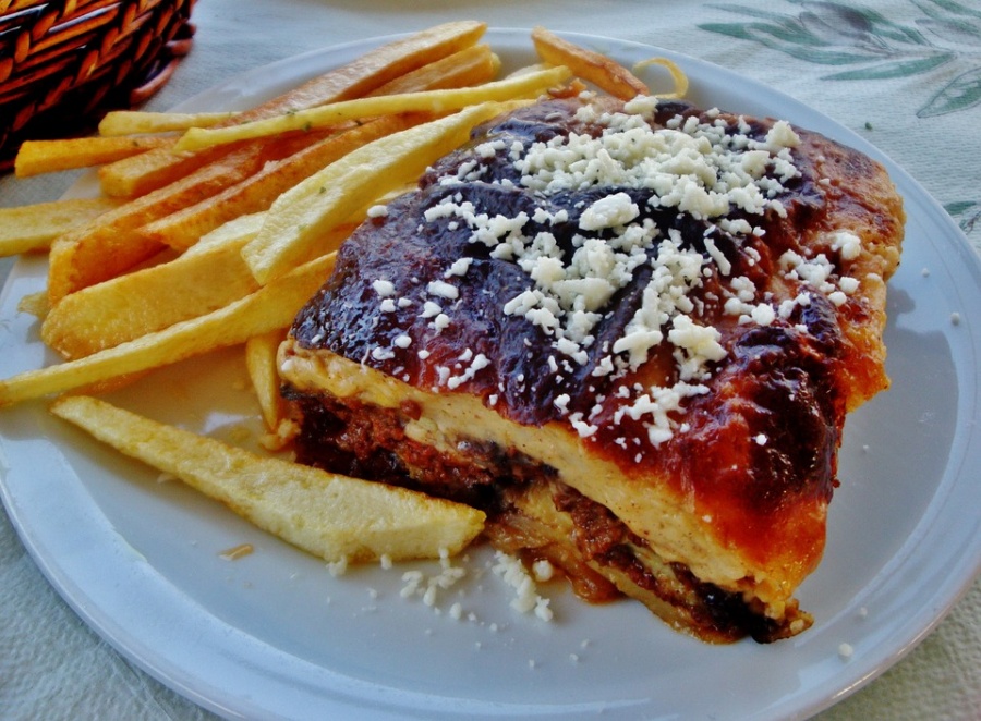 moussaka melanzane cipro