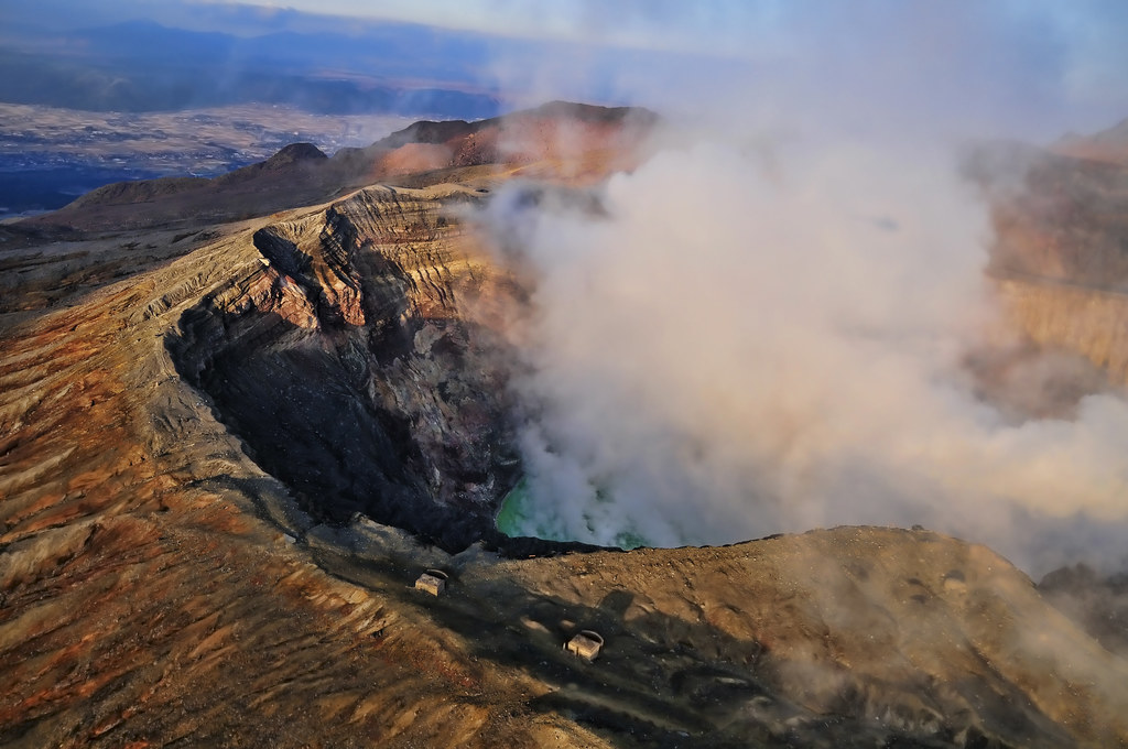 mt aso super volcano erupts