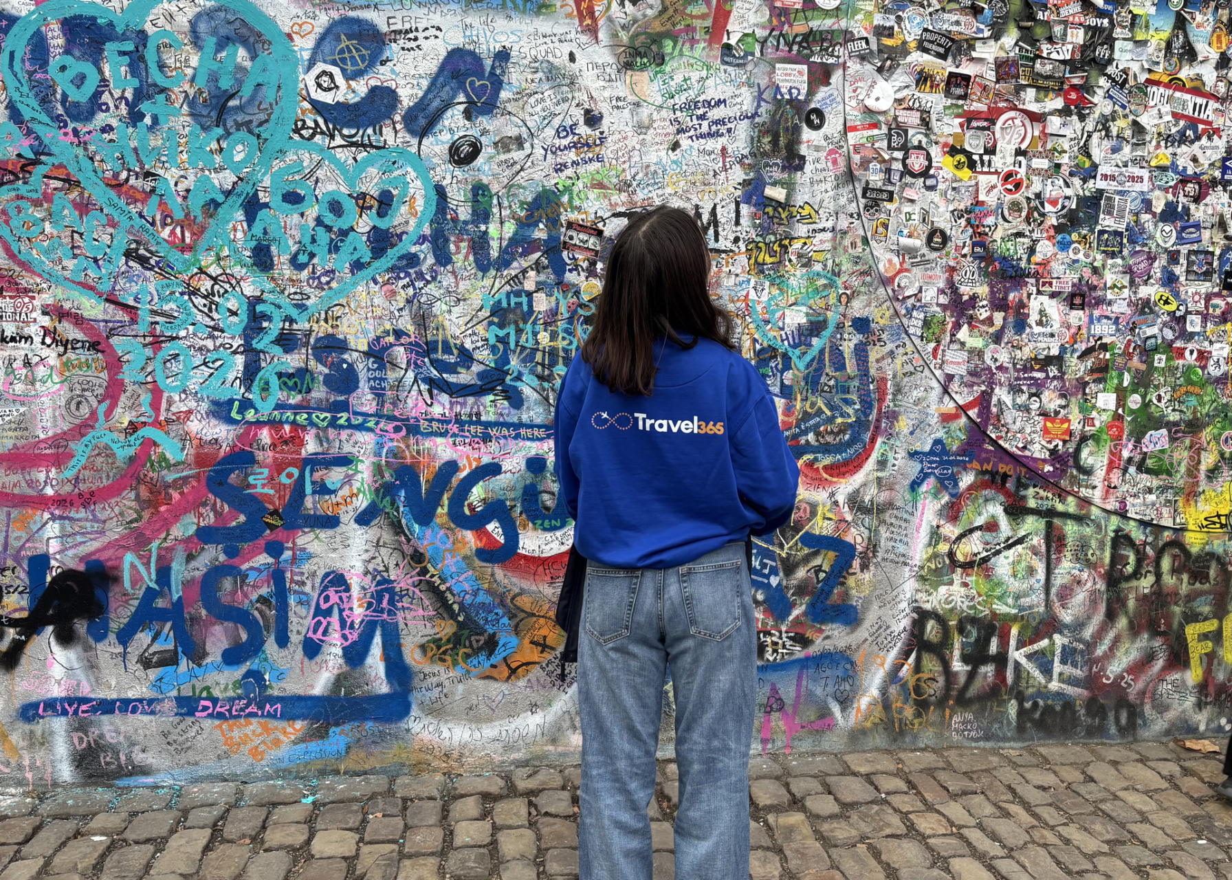 muro di lennon 2