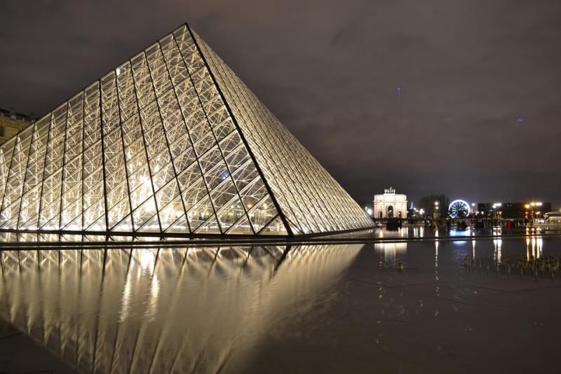 museo louvre piu grande al mondo