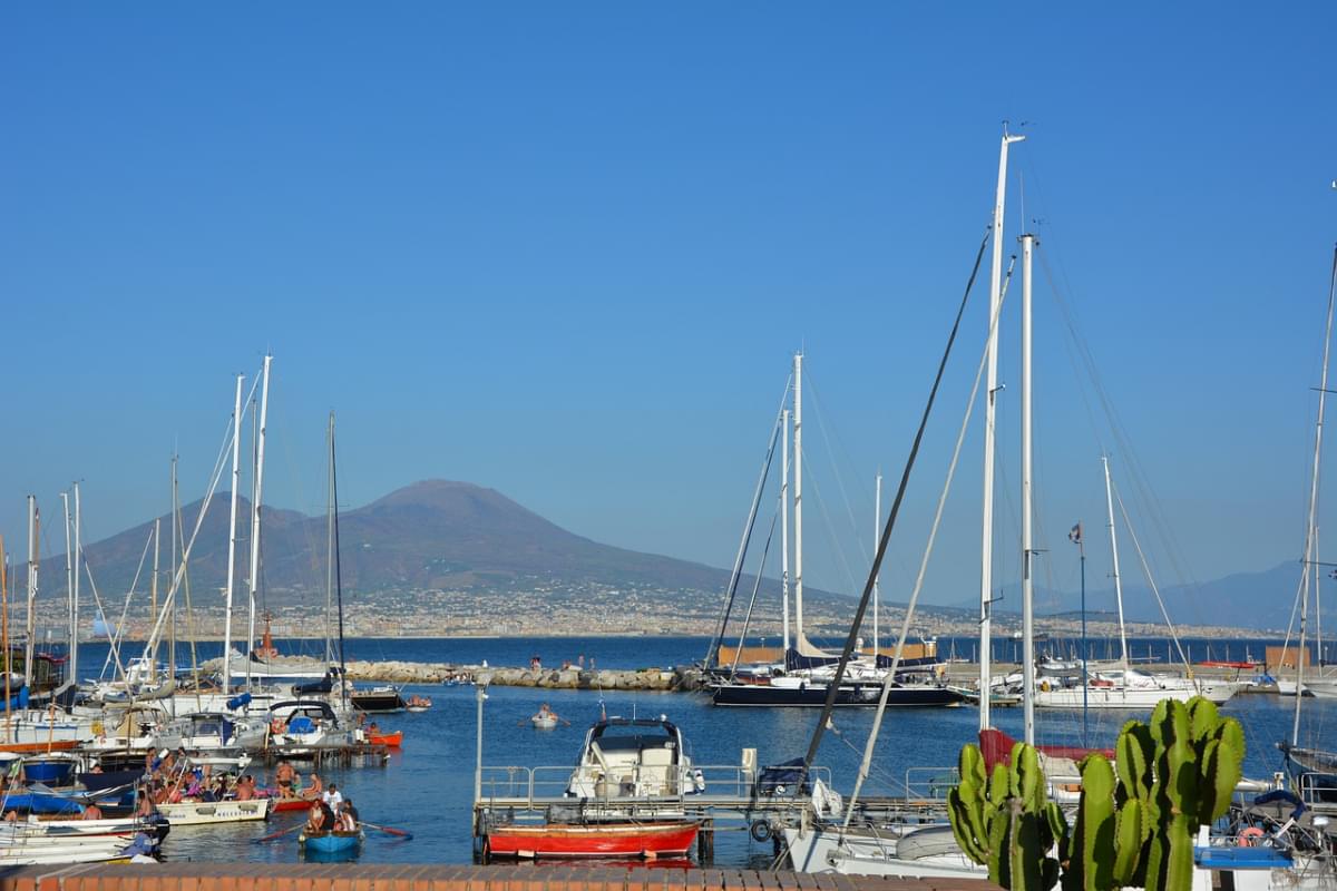 napoli porto