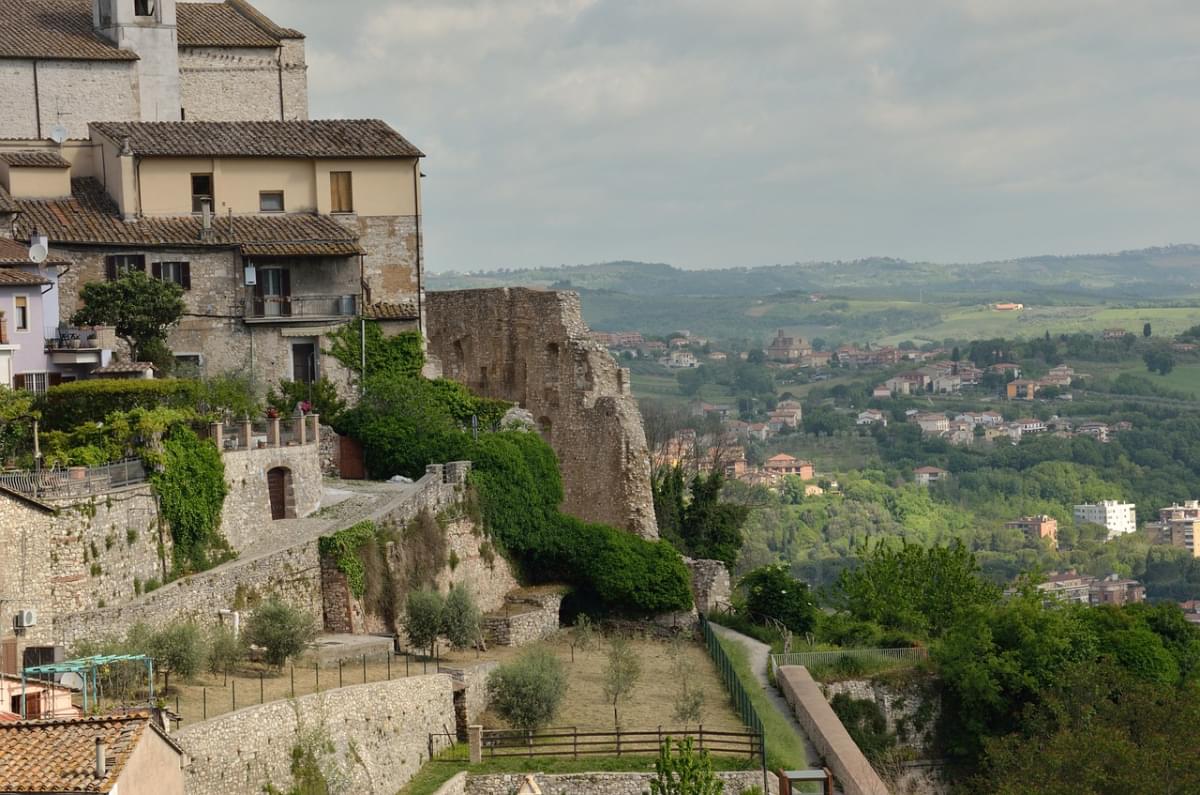 narni italia veduta paese citt c3 a0