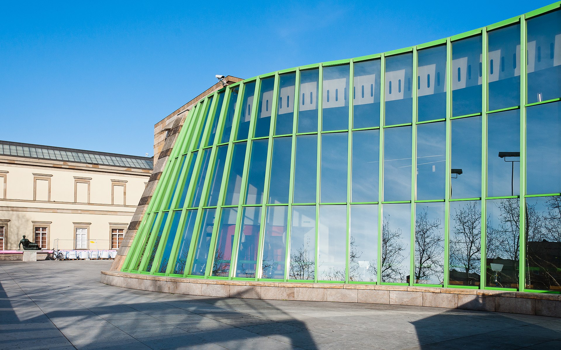 Staatsgalerie Stoccarda: pinacoteca, edificio moderno di Stirling