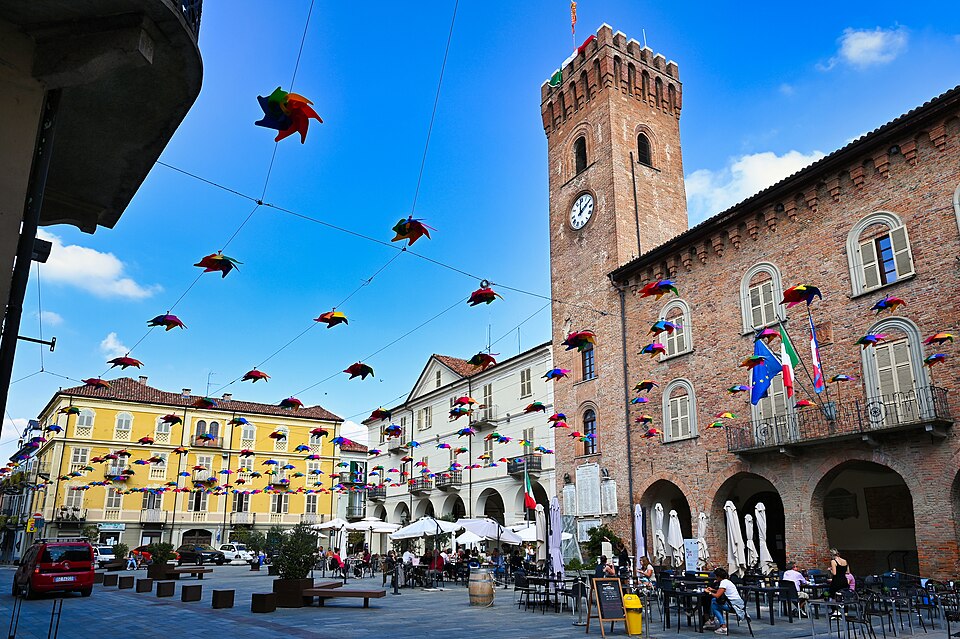 nizza monferrato palazzo comunale