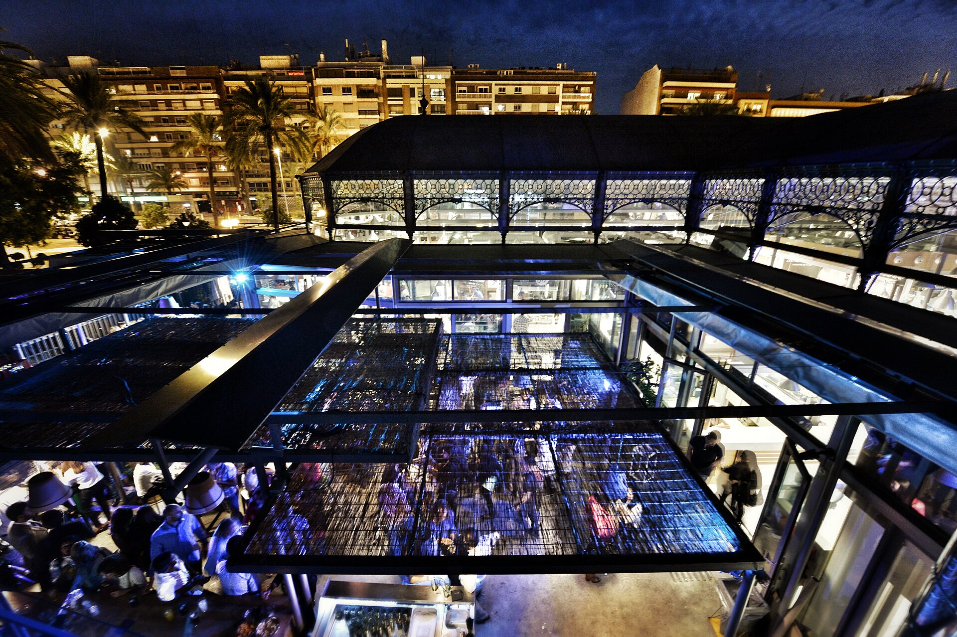 nocheenmercadovictoria