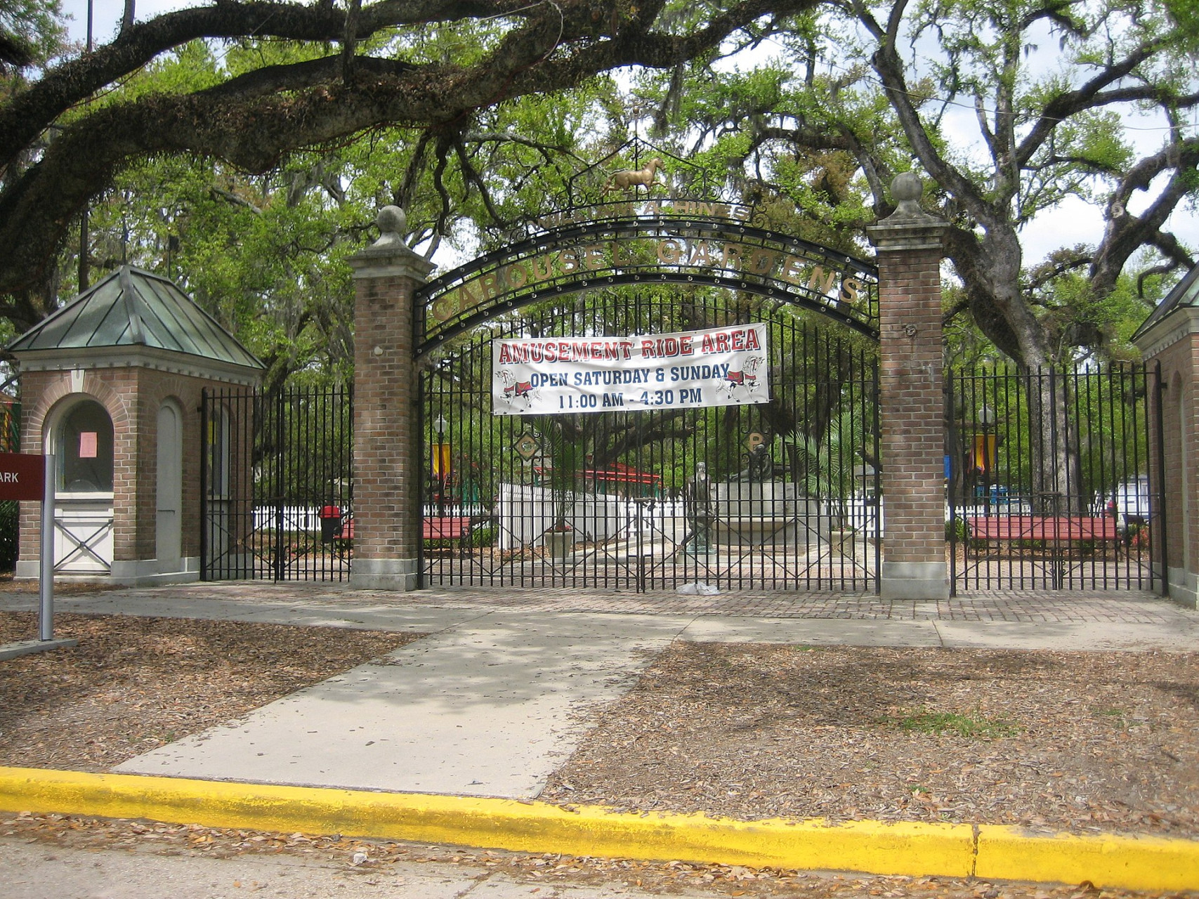 nocityparkcarouselggate