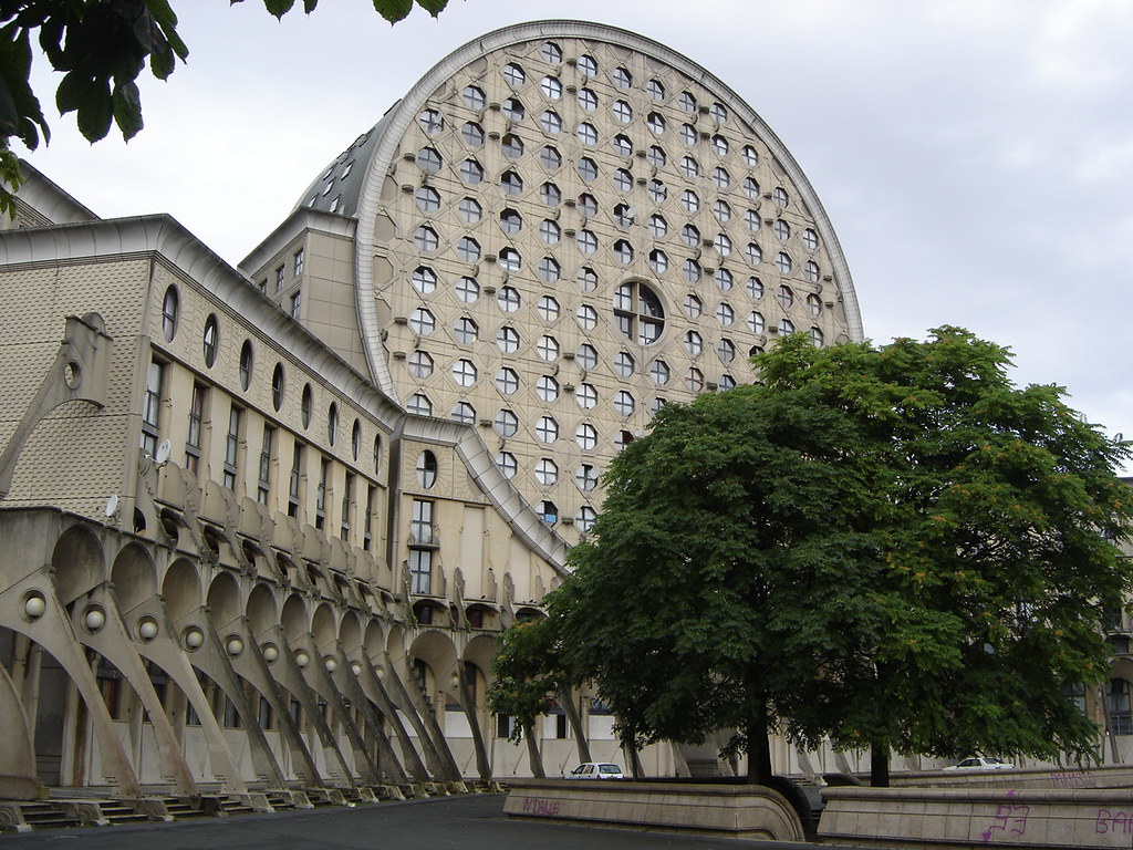 noisy le grand les arenes de picasso