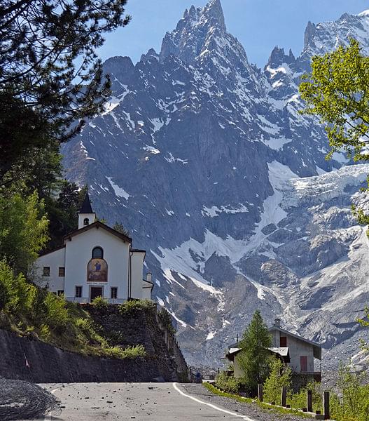 notre dame della guerison sanctuary