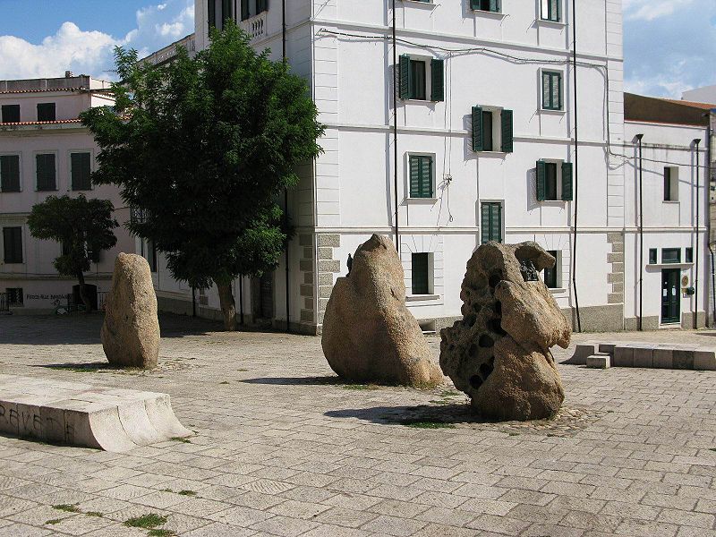 nuoro piazza satta 1