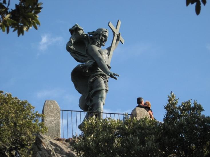 nuoro statua del redentore monte ortobene