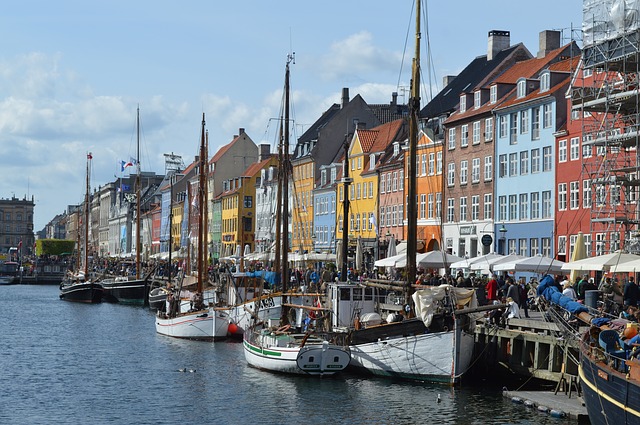 nyhavn danimarca copenaghen canale