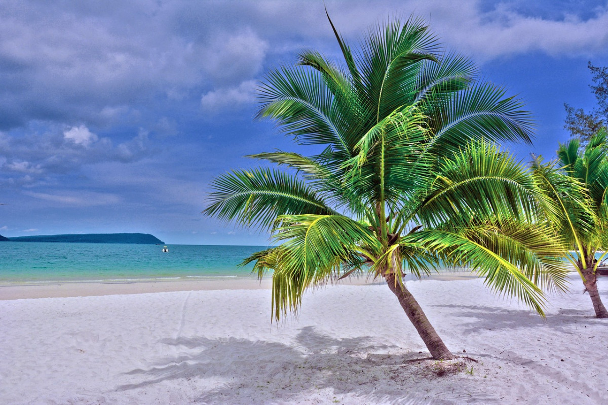 oceano koh rong cambogia soleggiato
