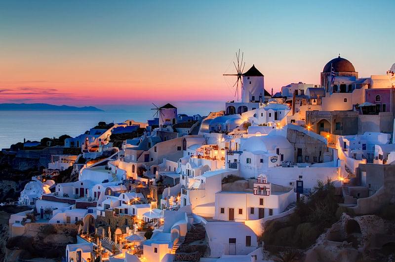 oia santorini hdr sunset