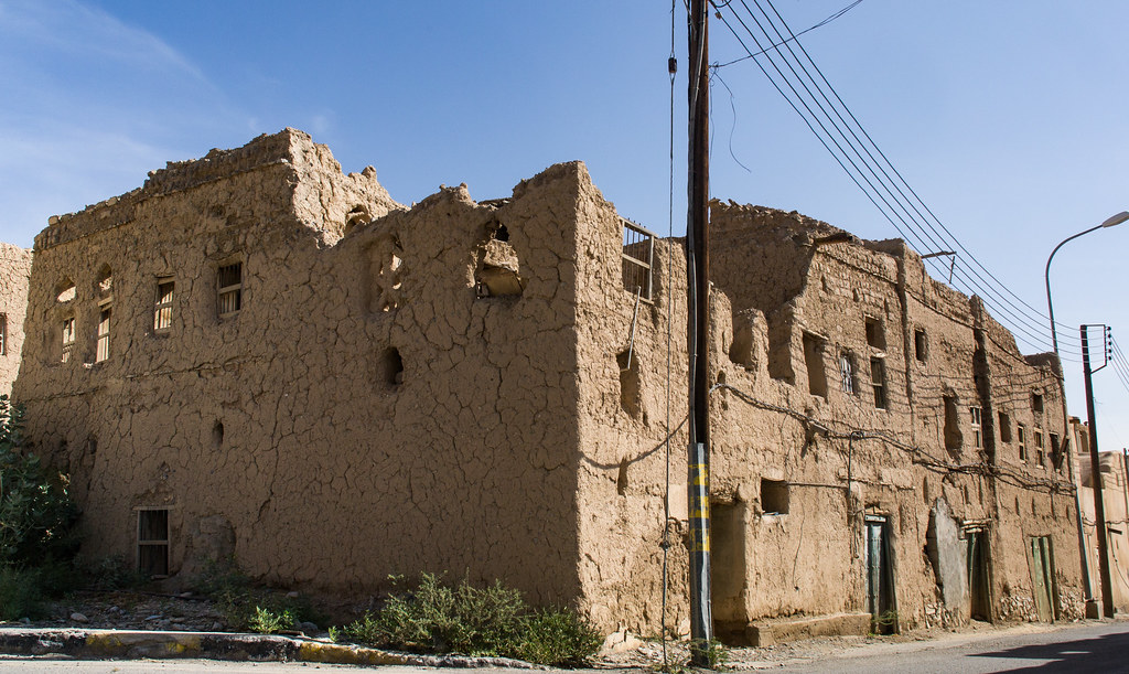 oman wadi nakhur al hamra