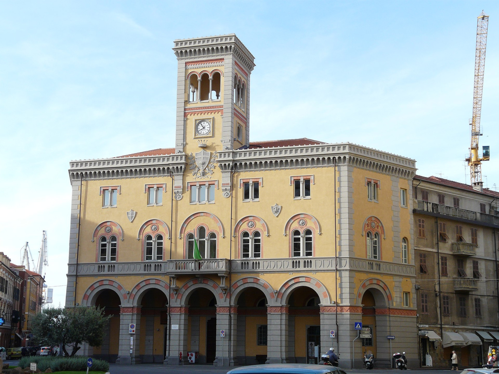oneglia expalazzomunicipale1