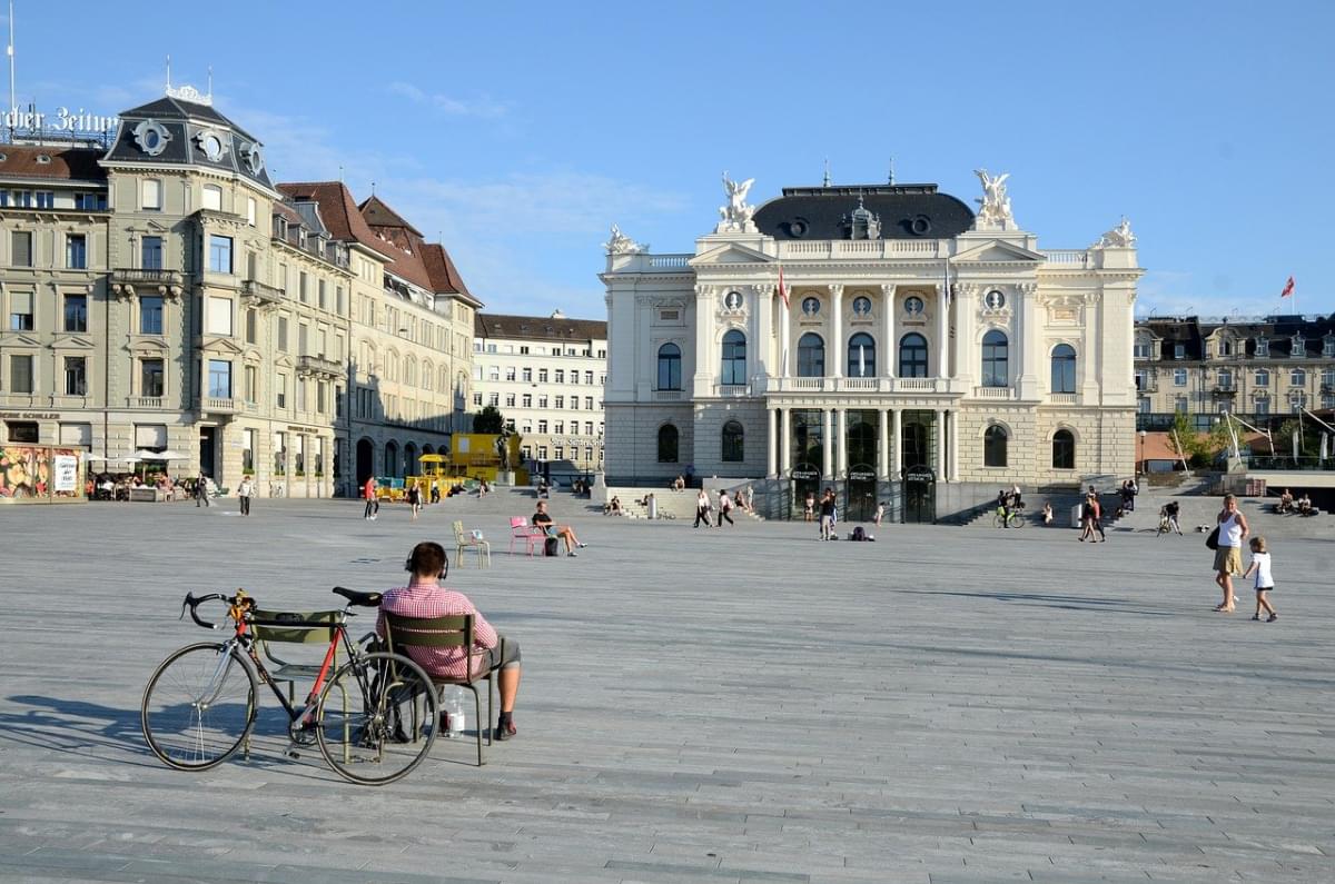 opernhaus di zurigo sechsela utenplatz