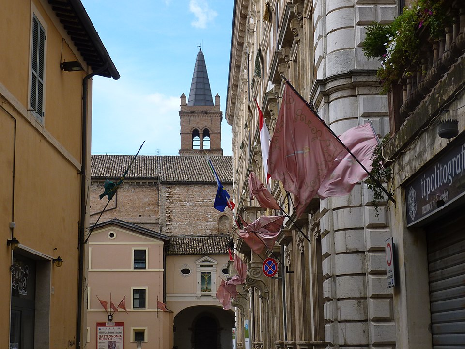 oratorio del crocifisso foligno 04