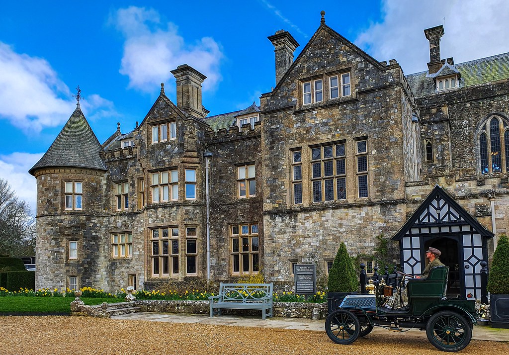 palace house beaulieu 20200314