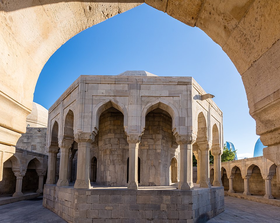 palacio de los shirvanshah baku azerbaiyan 2016 09 26 dd 165 167 hdr
