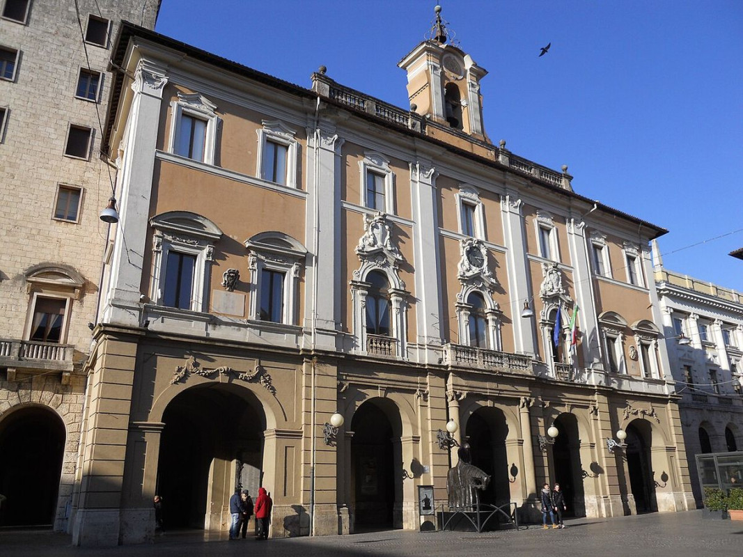 palazzo comunale rieti - foto di alessandro antonelli