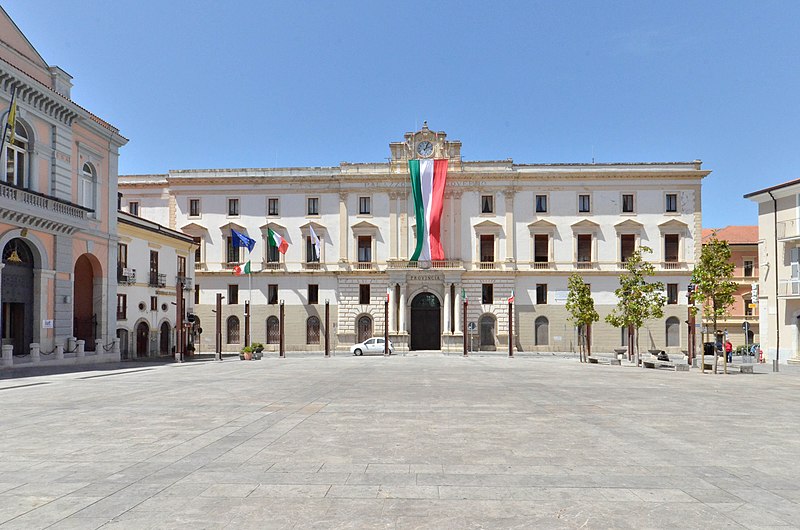 palazzo della prefettura pz