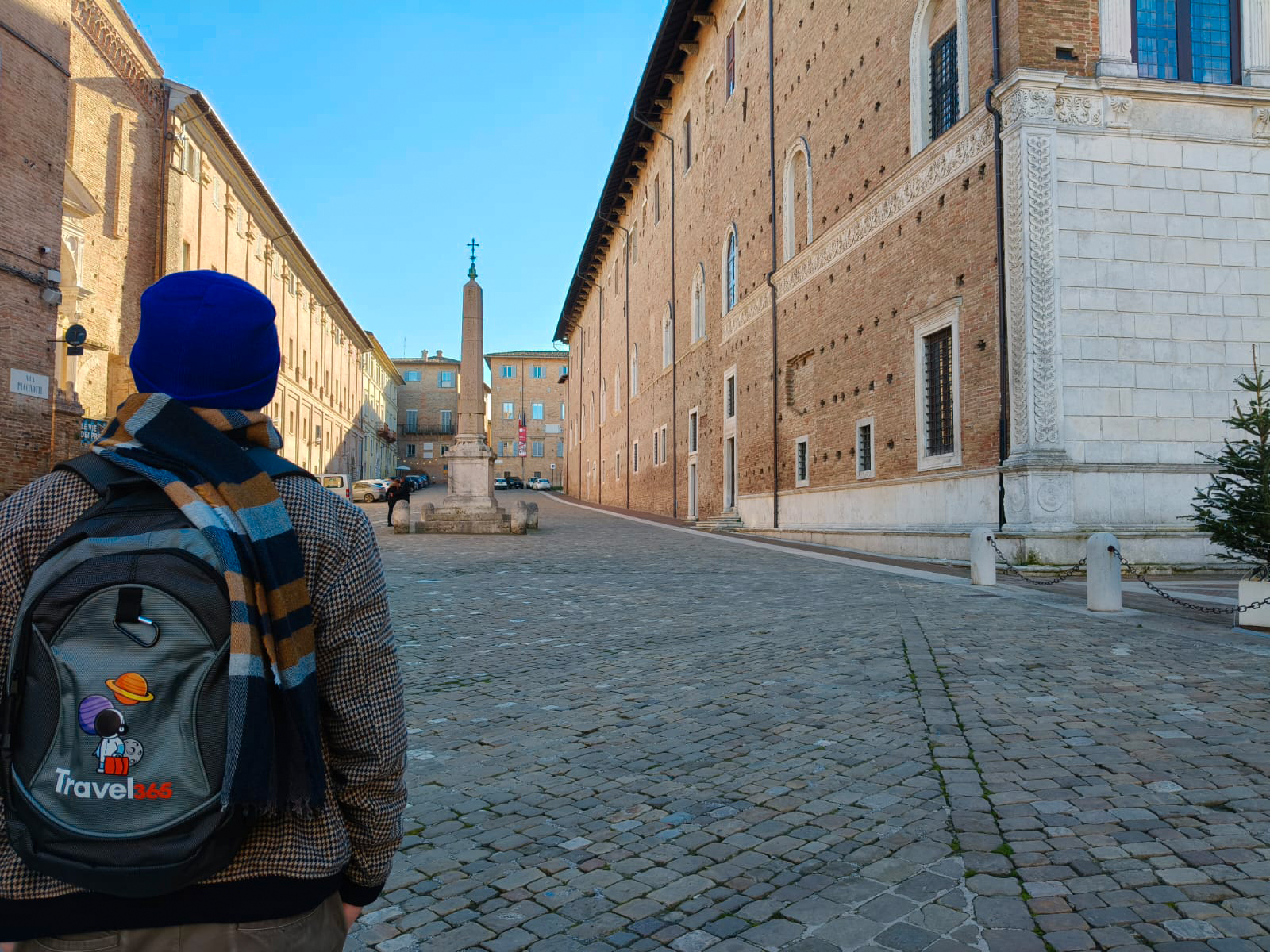 palazzo ducale e piazza 2